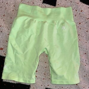 Oner Active classic seamless bright green cycle shorts
